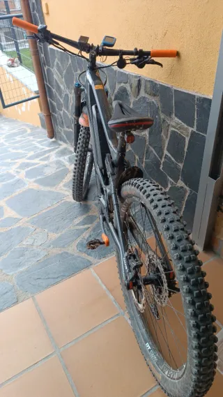 Bicicleta Eléctrica Montaña Orbea wild H25 talla M