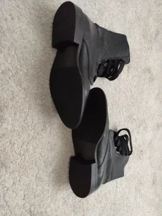 Botines piel Massimo Dutti negros