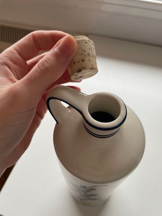 Bottiglia per liquori BOLS in ceramica olandese vintage