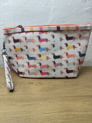 Set Bolso Tote y Neceser J.S. Ondo Perros Salchich