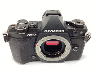 camara digital evil olympus om-d e-m5 mark ii
