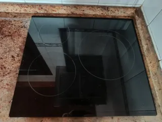 Placa de inducción negra