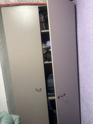 Armario oficina alto madera.