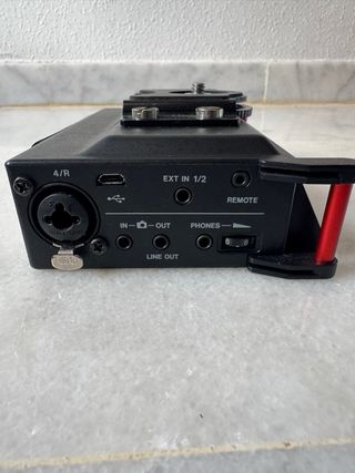 Tascam DR-70D