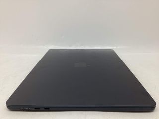 portatil apple apple macbook air m4 10-core 4.4 15 (10gpu) (2025) (a3241)