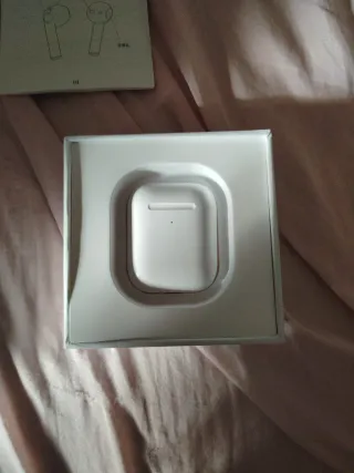 Airpods 1/2 Nuevos Apple Blancos