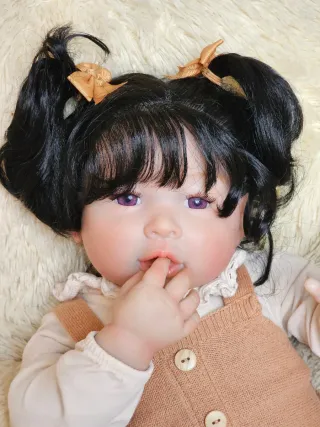 Bebé Reborn Asiática 55cm