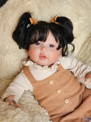 Bebé Reborn Asiática 55cm