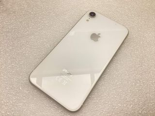apple iphone xr 64gb