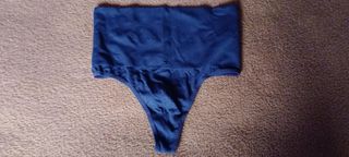 Tanga efecto reductor negro