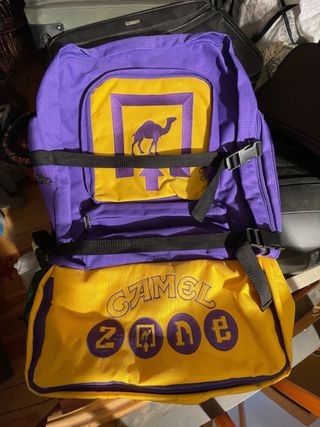 Mochila Camel con compartimento nevera