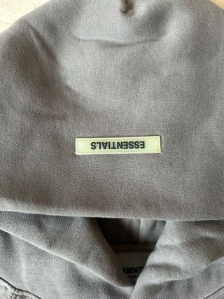 Sudadera Fear of God Essentials