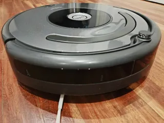 Robot aspirador Roomba iRobot 676