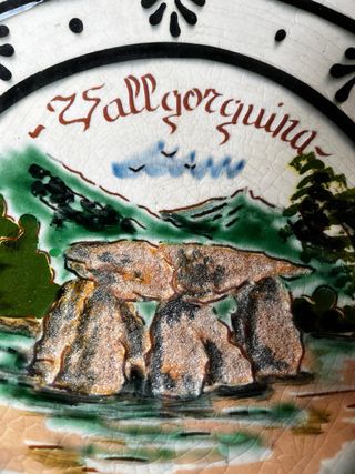 Frutero de cerámica decorado  con asas