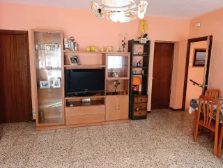 Mueble salón TV madera y cristal