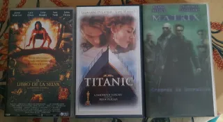 3 Películas VHS: Titanic,Matrix,Libro de la Selva
