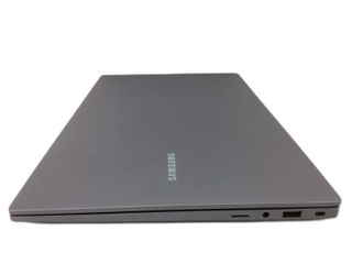 pc portatil samsung 750xgk