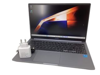 pc portatil samsung 750xgk