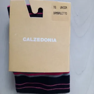 Medias Calzedonia por encima de la rodilla