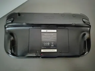 Nintendo Wii U Console Nera 32Gb+gamepad e cavi