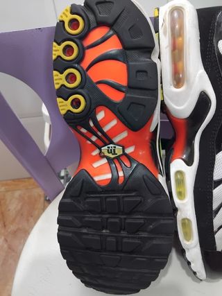 Nike Air Max Plus TN Naranja Blanco
