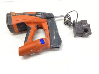 clavadora spit pulsa 800p