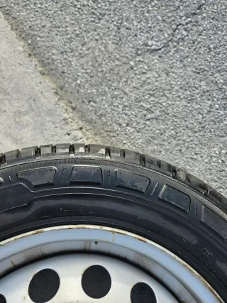 Ruedas 205/ 65/ 16C con neumaticos Mercedes Vito W