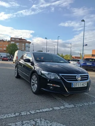 Volkswagen Passat CC 2011