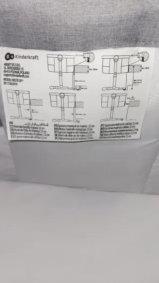 Berço de viagem regulável