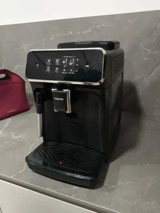 Cafetera Philips Serie 2200 Súper Automática