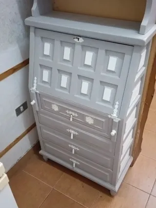 Escritorio Castellano Gris y Blanco madera maciza