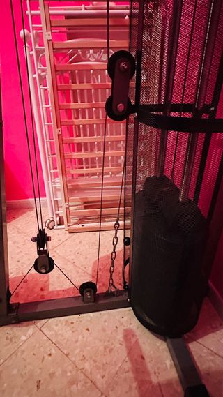 Máquina de musculación multifunción