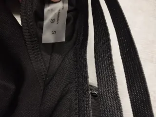 Bikini negro con inserto de malla