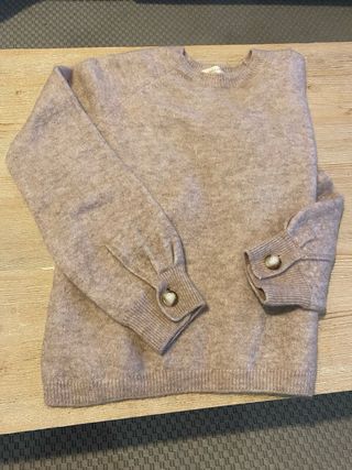 Jersey Sezane beige con botones