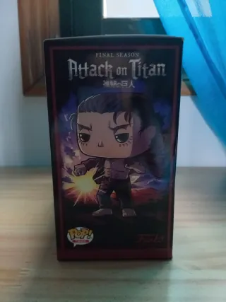 Funko Pop! Attack on Titan Eren + Camiseta XL