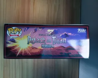 Funko Pop! Attack on Titan Eren + Camiseta XL