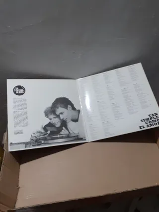 La Casa Azul - Tan Simple Como El Amor 2003.