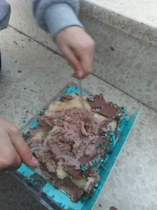 Tarta de plástico con decoración
