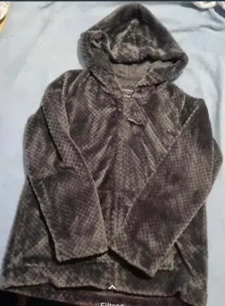 Chaqueta ,bata corta de pijama Etam gris talla M