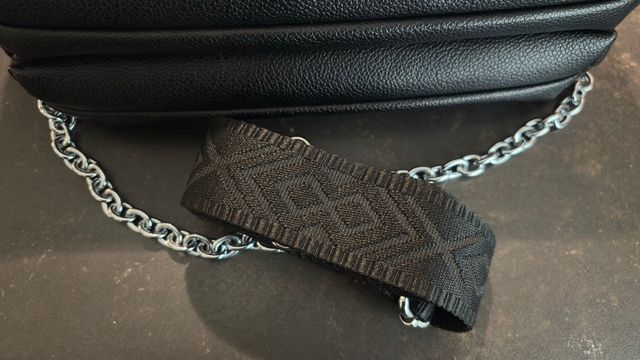 Bolso Zadig & Voltaire negro con detalles plateado