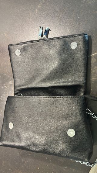 Bolso Zadig & Voltaire negro con detalles plateado