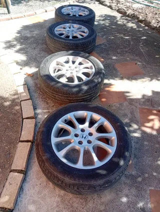 Llantas 18 5x114.3 Honda Neumáticos envío incluido