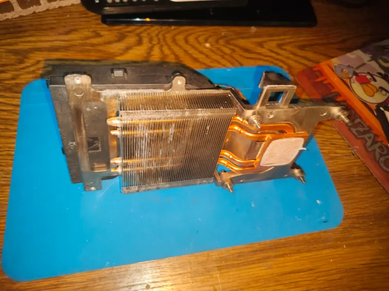 Disipador y Ventilador Dell Optiplex SFF 7010
