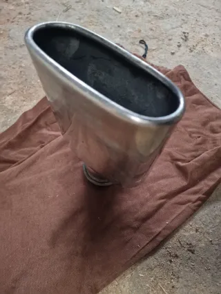 Cola de escape cromada Estilo cupra universal