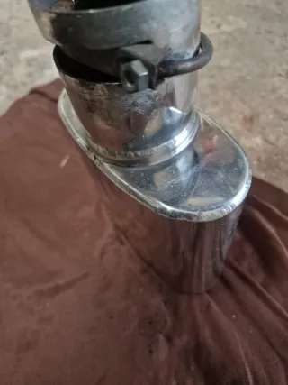 Cola de escape cromada Estilo cupra universal