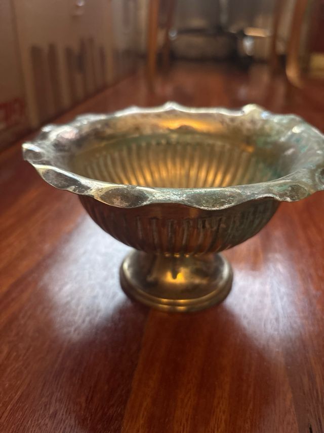 Lote Antigüedades: Salero, Azucarero, etc.