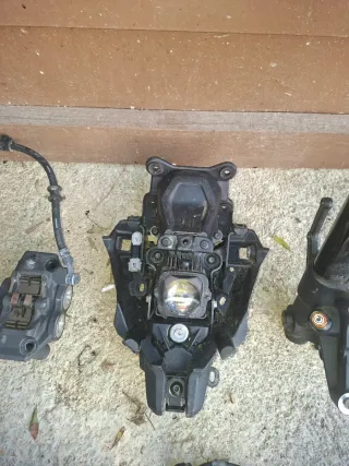 Despiece Yamaha MT-09 SP Horquillas y Rueda