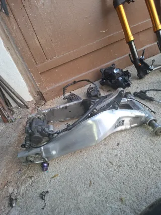 Despiece Yamaha MT-09 SP Horquillas y Rueda