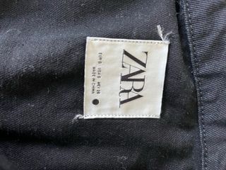 Sobrecamisa Zara tachuelas negra