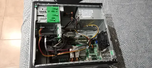 Ordenador Sobremesa HP Negro/Plata